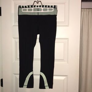 Cropped Lulu Lemon Leggings!🌼